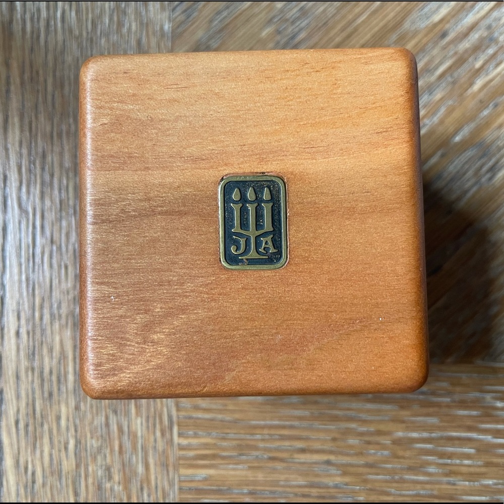James Avery wood ring gift box